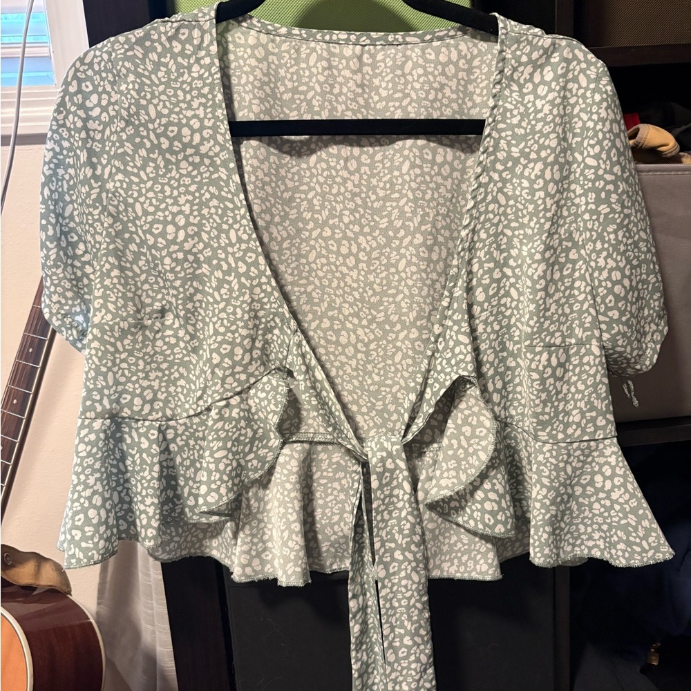 Mint Patterned Women's Top - Picture 3 of 3
